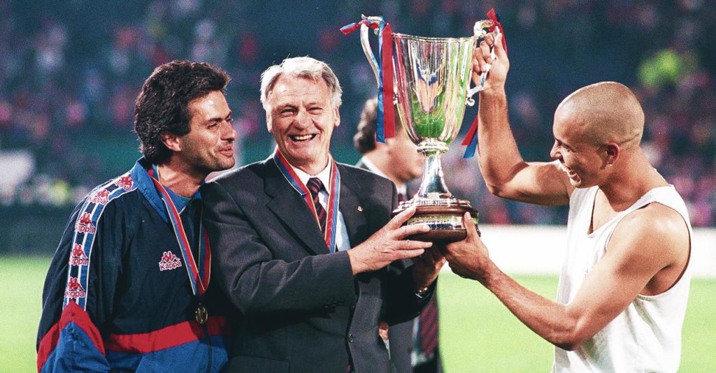 Bobby Robson Ronaldo Mourinho Barcelona documentales Netflix fútbol